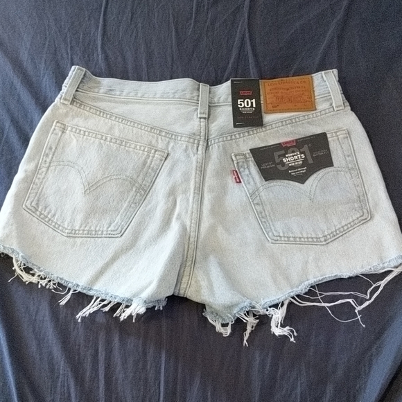 Levi's 501 Shorts Bleached Blue - Picture 7 of 7